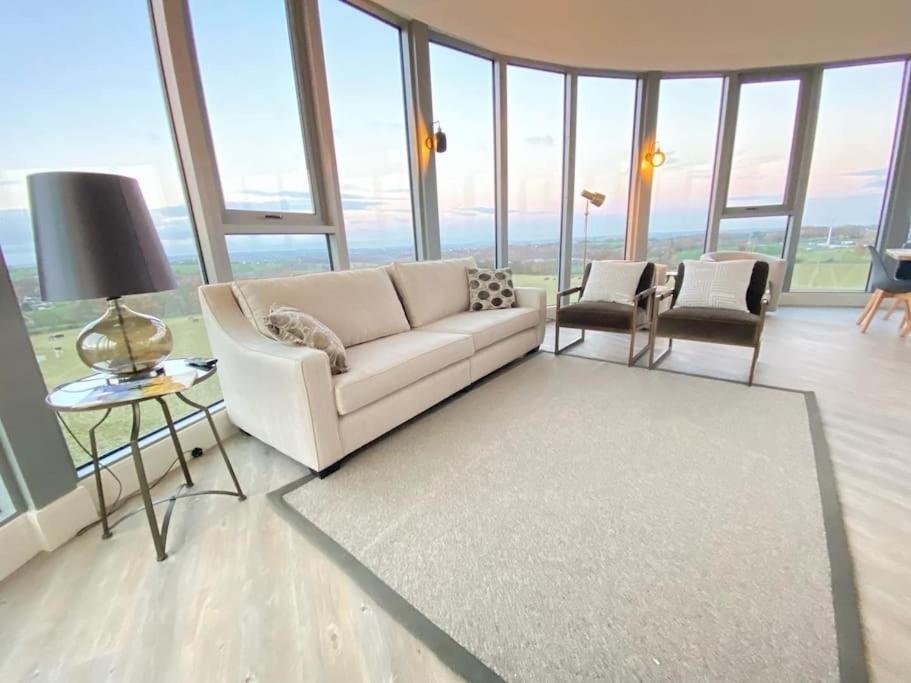 Luxury Converted Water Tower In Flockton Villa Emley Eksteriør billede