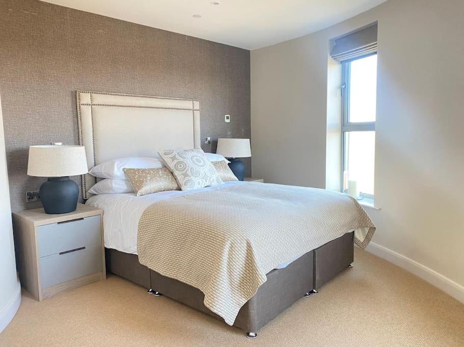 Luxury Converted Water Tower In Flockton Villa Emley Eksteriør billede