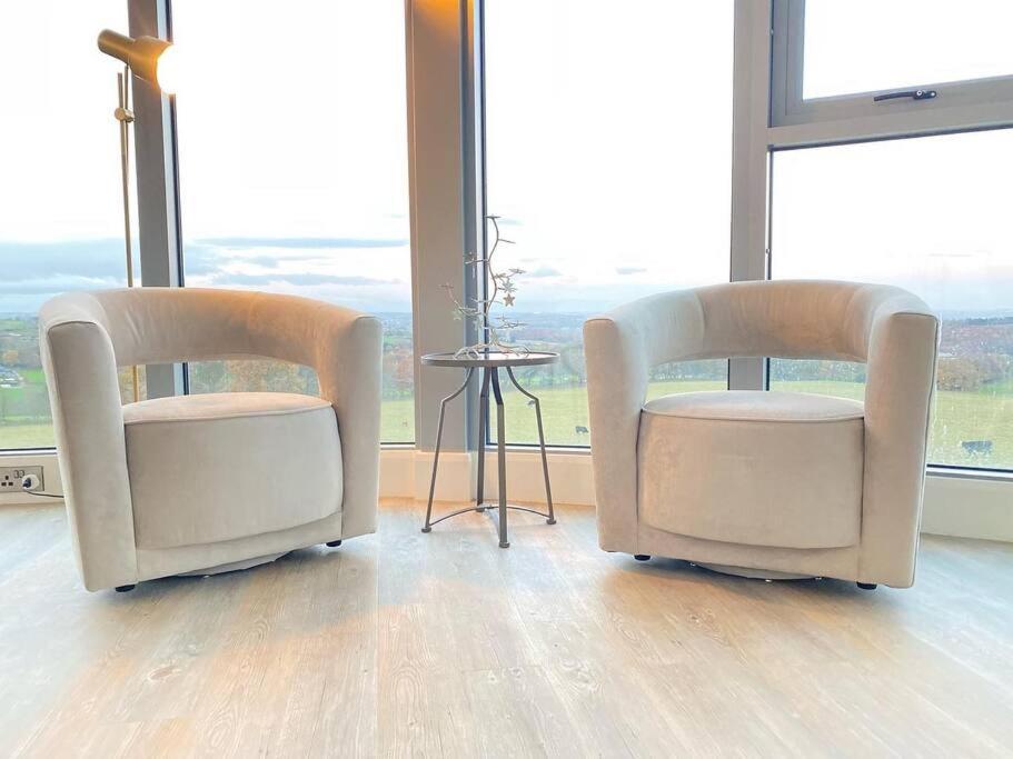Luxury Converted Water Tower In Flockton Villa Emley Eksteriør billede